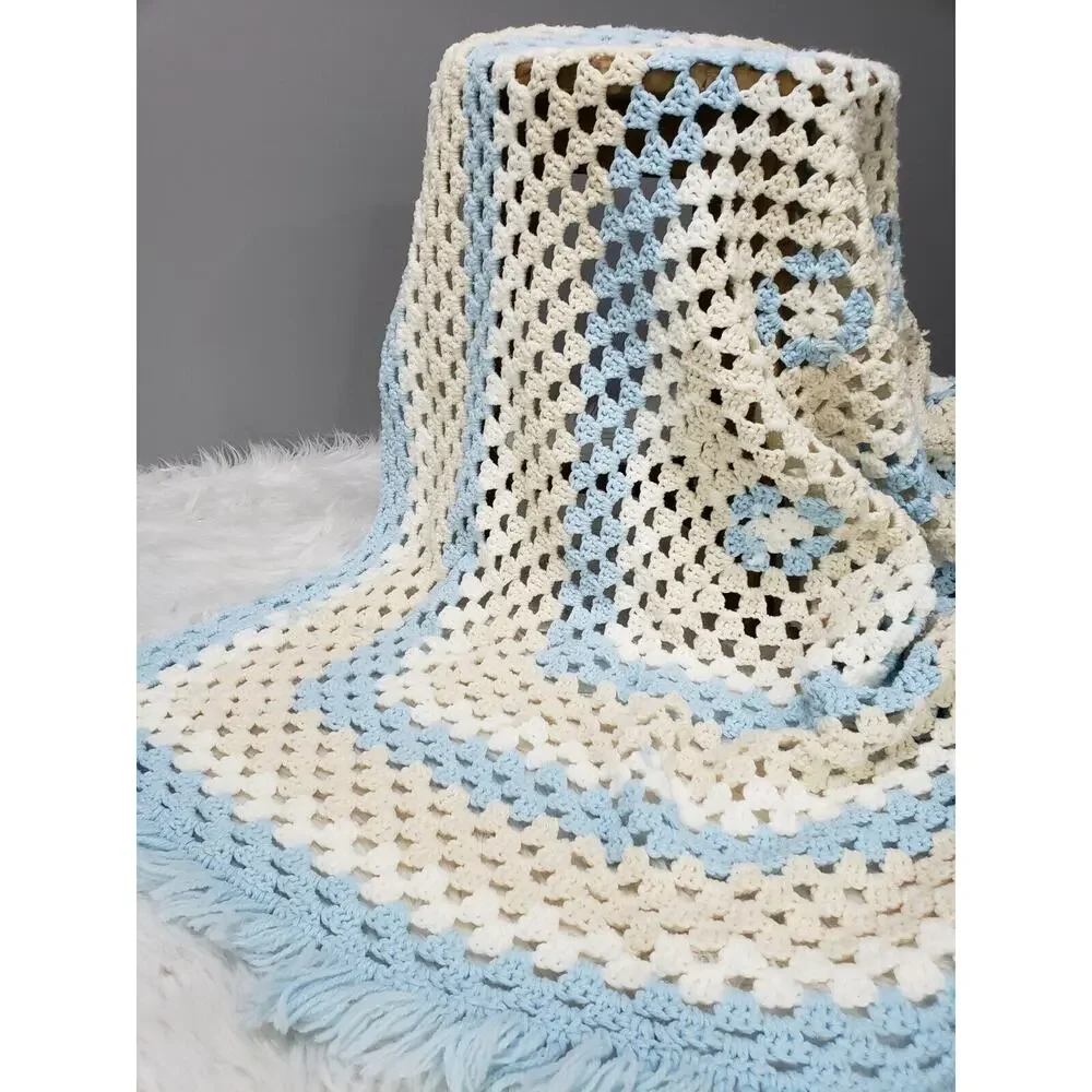 Vintage retro‎ 70s 80s Granny Crochet Afghan Blanket Throw baby blue LARGE cream